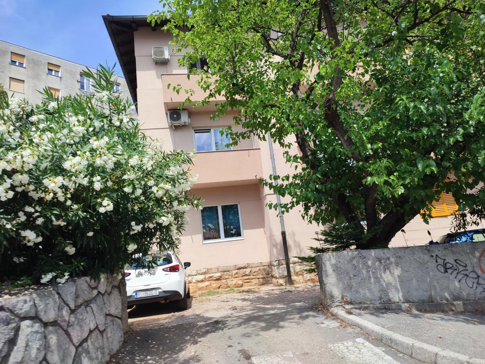 Fami Superior One Bedroom Apartment Rijeka Eksteriør billede