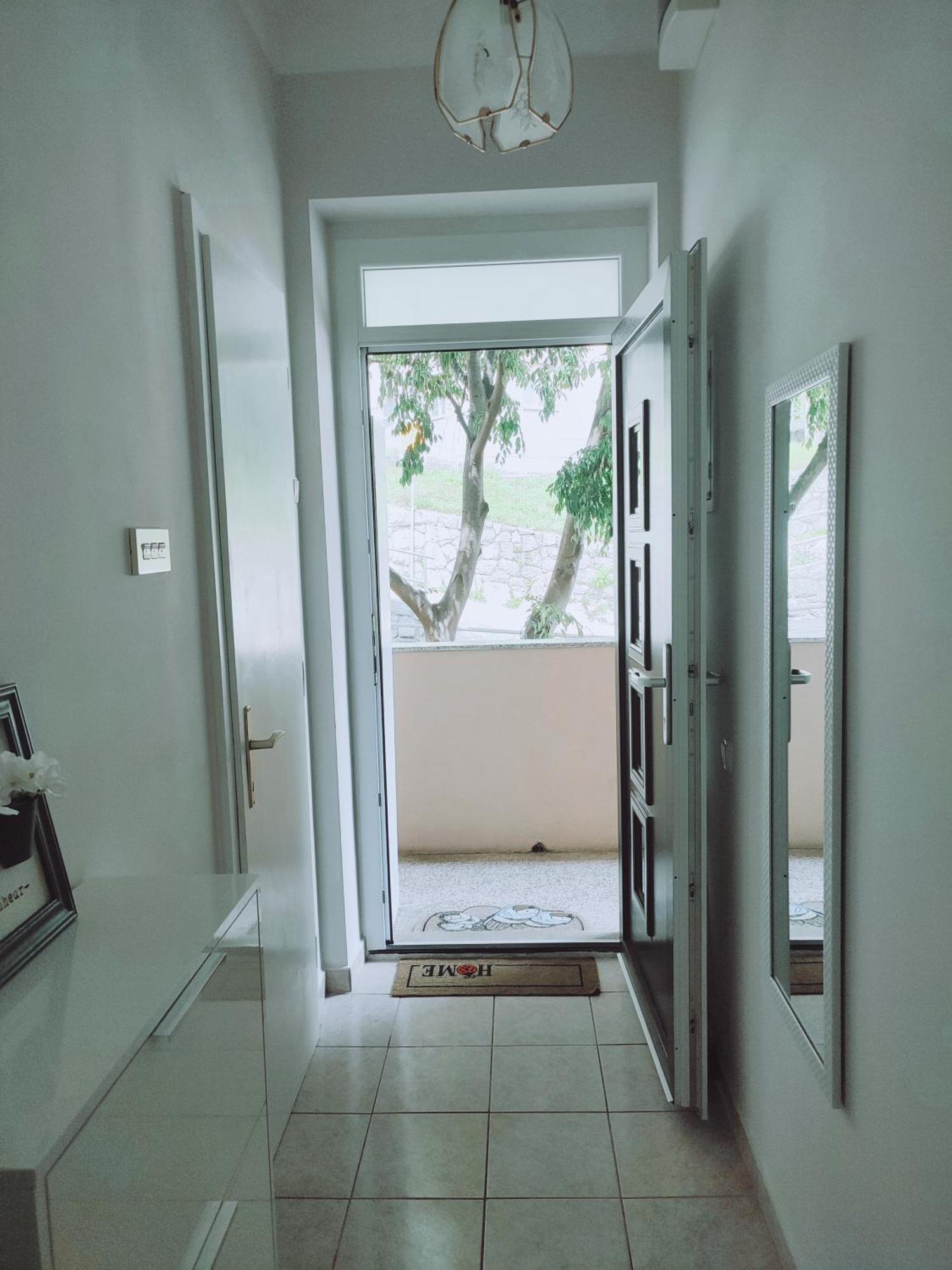 Fami Superior One Bedroom Apartment Rijeka Eksteriør billede