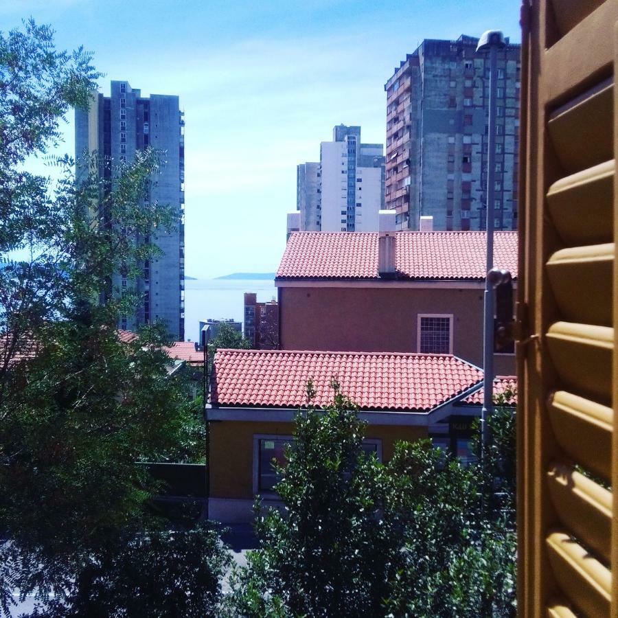 Fami Superior One Bedroom Apartment Rijeka Eksteriør billede